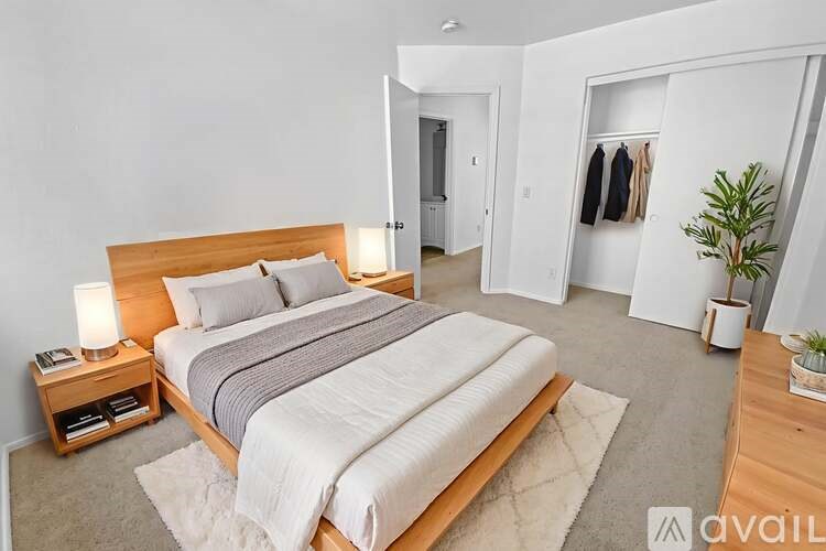 10928 Vista Avenue 3 Beds Single Family Home for Rent - Photo Gallery 1