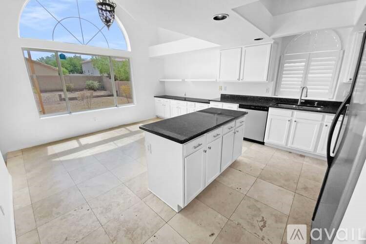 10928 Vista Avenue 3 Beds Single Family Home for Rent - Photo Gallery 11