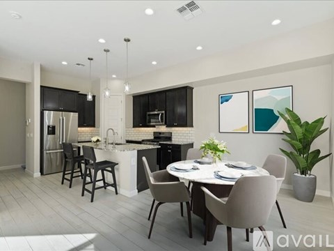 5053 E Anderson Dr 4 Beds Apartment for Rent