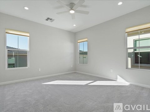 5053 E Anderson Dr 4 Beds Townhouse for Rent - Photo Gallery 12