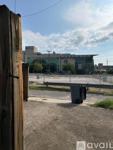 1406 15th Street 1 Bed Apartment for Rent - Photo Gallery 8