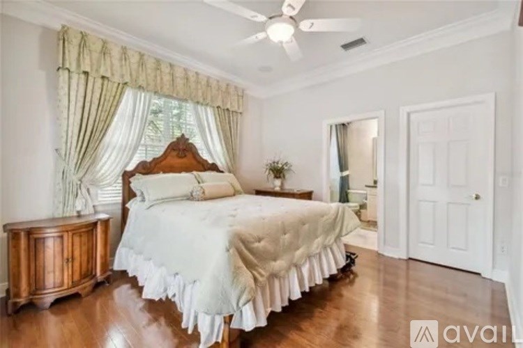 17011 Candeleda De Avila 5 Beds Single Family Home for Rent - Photo Gallery 20