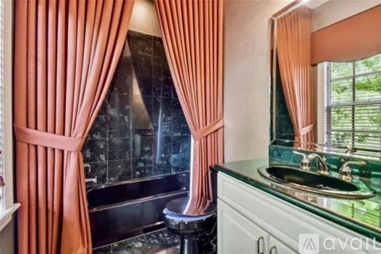 17011 Candeleda De Avila 5 Beds Single Family Home for Rent - Photo Gallery 33