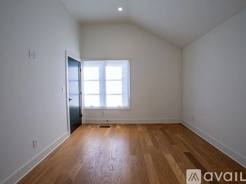 130 2nd Street 3 Beds Single Family Home for Rent - Photo Gallery 22