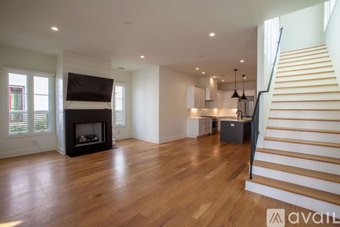 130 2nd Street 3 Beds Single Family Home for Rent - Photo Gallery 5