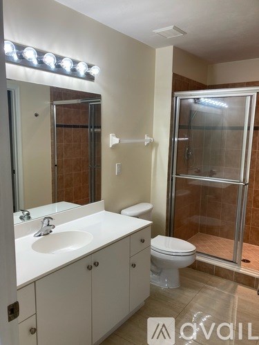 432 Airport Road 2 Beds Townhouse for Rent - Photo Gallery 21