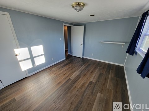 4516 Plummer Rd NE 2 Beds Apartment for Rent - Photo Gallery 12