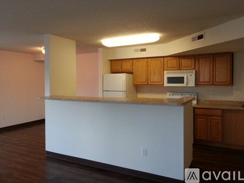 943 South Gilbert Street 2 Beds Apartment for Rent - Photo Gallery 14