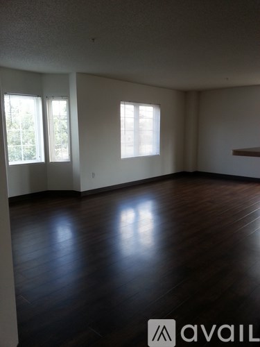 943 South Gilbert Street 2 Beds Apartment for Rent - Photo Gallery 4