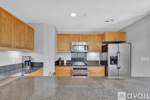 1150 J Street 2 Beds Condo for Rent - Photo Gallery 10