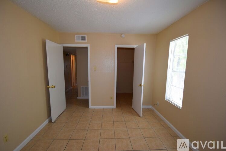 2733 Waldron Rd 2 Beds Apartment for Rent - Photo Gallery 8