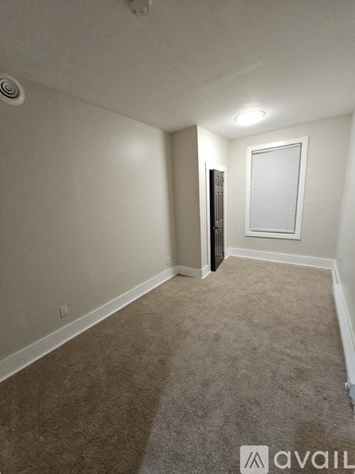 130.5 4th Ave 2 Beds Apartment for Rent - Photo Gallery 1