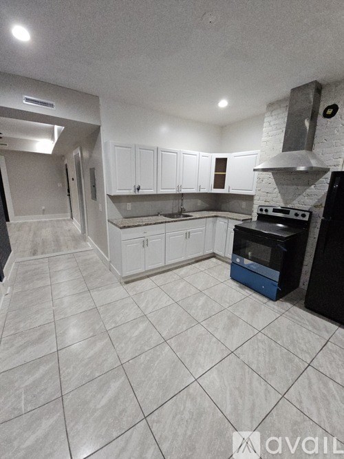 130.5 4th Ave 2 Beds Apartment for Rent - Photo Gallery 5