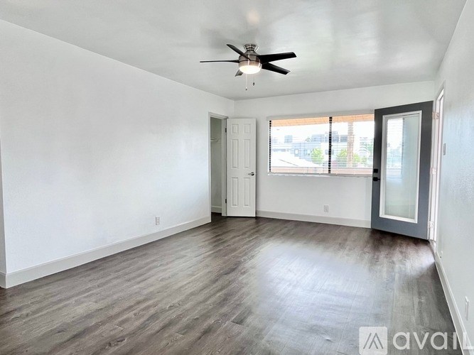 4320 N 27th St 1 Bed Apartment for Rent - Photo Gallery 16