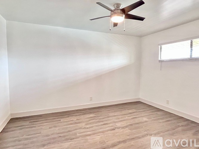 4320 N 27th St 1 Bed Apartment for Rent - Photo Gallery 19