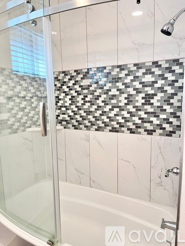 4320 N 27th St 1 Bed Apartment for Rent - Photo Gallery 27