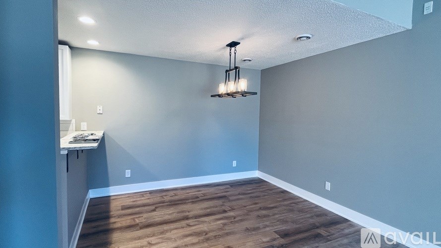 17020 Eastwood Ave 2 Beds Townhouse for Rent - Photo Gallery 4