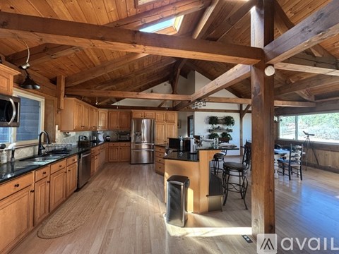 525 West Woodmen Road 4 Beds Single Family Home for Rent - Photo Gallery 2