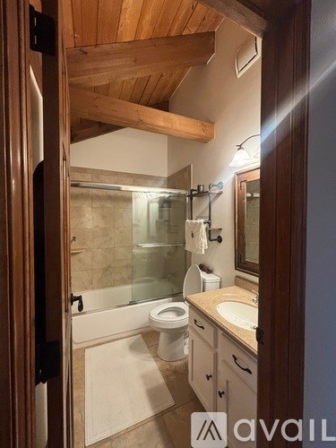 525 West Woodmen Road 4 Beds Single Family Home for Rent - Photo Gallery 12