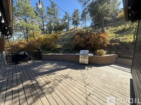 525 West Woodmen Road 4 Beds Single Family Home for Rent - Photo Gallery 19