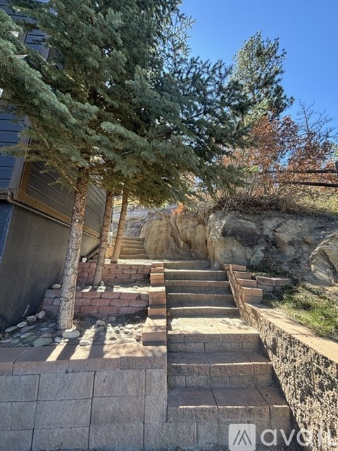 525 West Woodmen Road 4 Beds Single Family Home for Rent - Photo Gallery 26