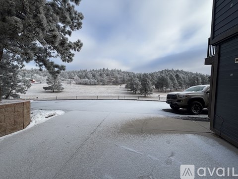 525 West Woodmen Road 4 Beds Single Family Home for Rent - Photo Gallery 29