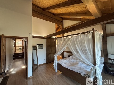 525 West Woodmen Road 4 Beds Single Family Home for Rent - Photo Gallery 4