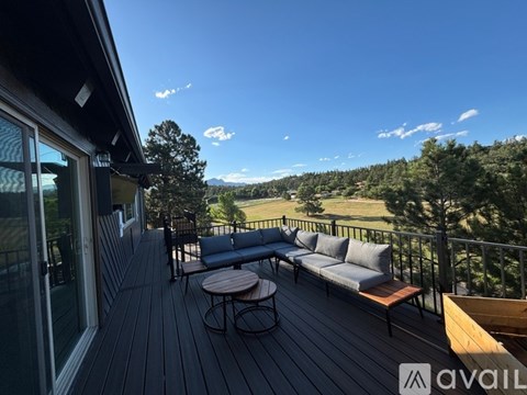 525 West Woodmen Road 4 Beds Single Family Home for Rent - Photo Gallery 7