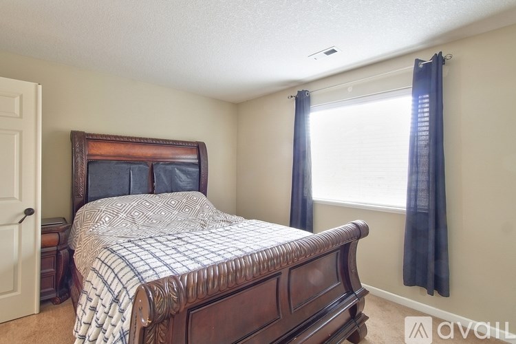 17536 Southwest Parkway Court 4 Beds Single Family Home for Rent - Photo Gallery 11