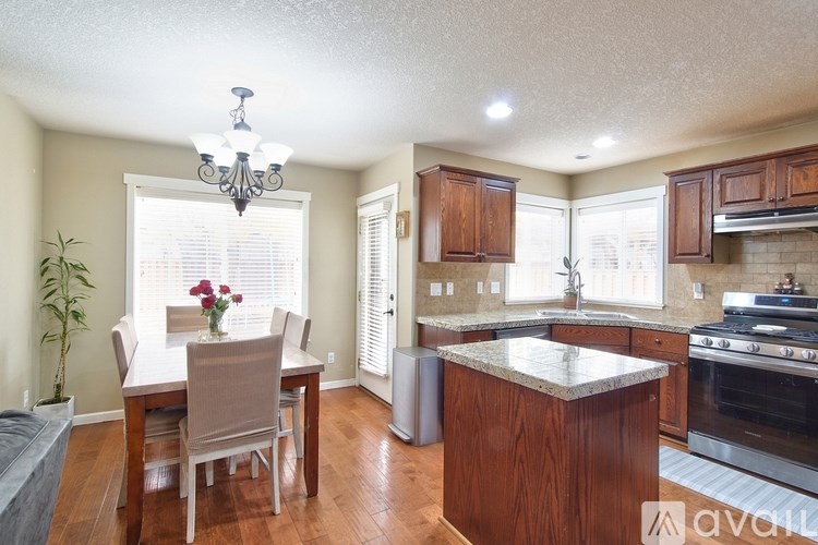 17536 Southwest Parkway Court 4 Beds Single Family Home for Rent - Photo Gallery 9