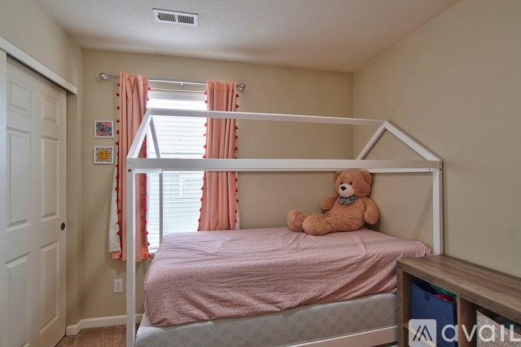 17536 Southwest Parkway Court 4 Beds Single Family Home for Rent - Photo Gallery 10