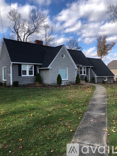 612 South Cleveland Massillon Road 3 Beds Apartment for Rent