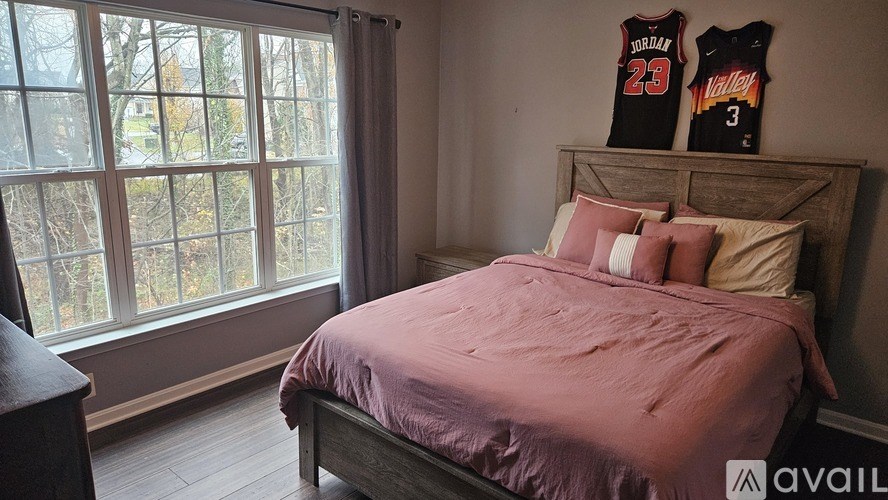 10692 Tattersall Drive 4 Beds Single Family Home for Rent - Photo Gallery 13