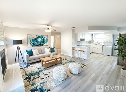 440 77Th Ave N 2 Beds Apartment for Rent