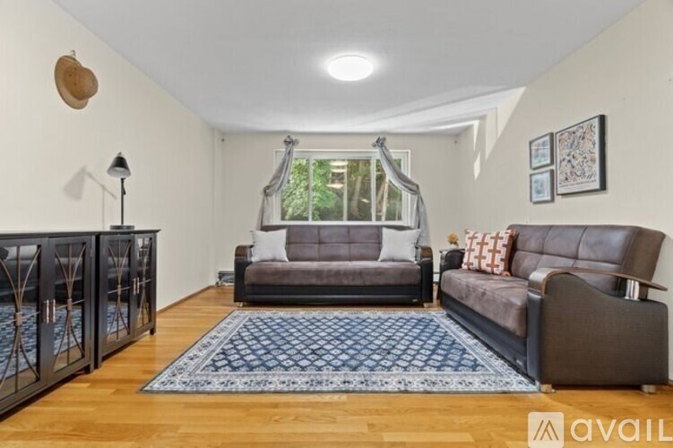 357 Faneuil St 2 Beds Condo for Rent - Photo Gallery 5