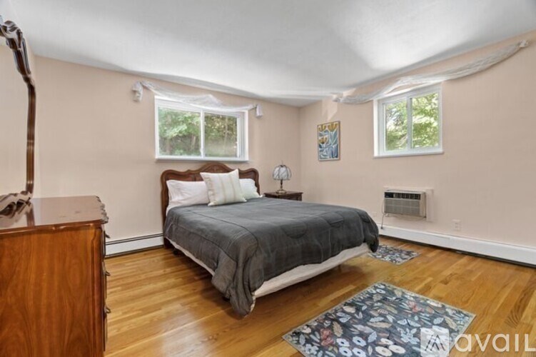 357 Faneuil St 2 Beds Condo for Rent - Photo Gallery 7