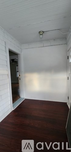 38 Murdock Ave 2 Beds Townhouse for Rent - Photo Gallery 10