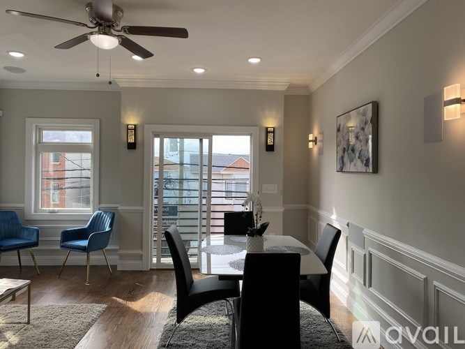 586 Liberty Avenue 3 Beds Single Family Home for Rent - Photo Gallery 3