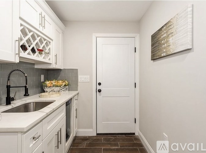 586 Liberty Avenue 3 Beds Single Family Home for Rent - Photo Gallery 5