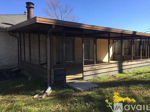 2424 Oakmere Dr 4 Beds Single Family Home for Rent - Photo Gallery 2