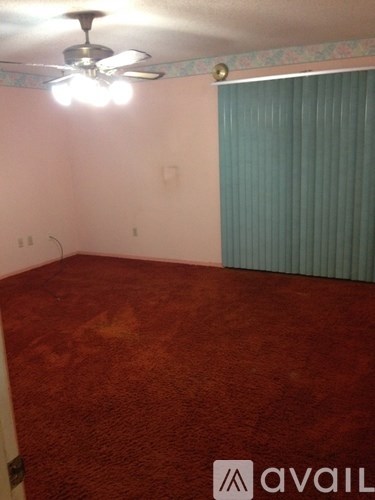 2424 Oakmere Dr 4 Beds Single Family Home for Rent - Photo Gallery 15