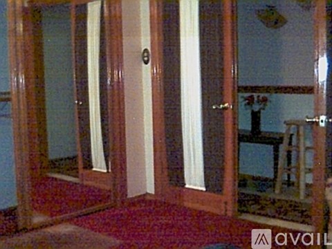 2424 Oakmere Dr 4 Beds Single Family Home for Rent - Photo Gallery 7