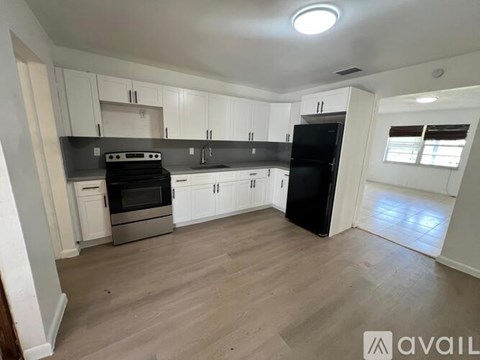 3319/3321 Grove Rd 3 Beds Townhouse for Rent - Photo Gallery 5