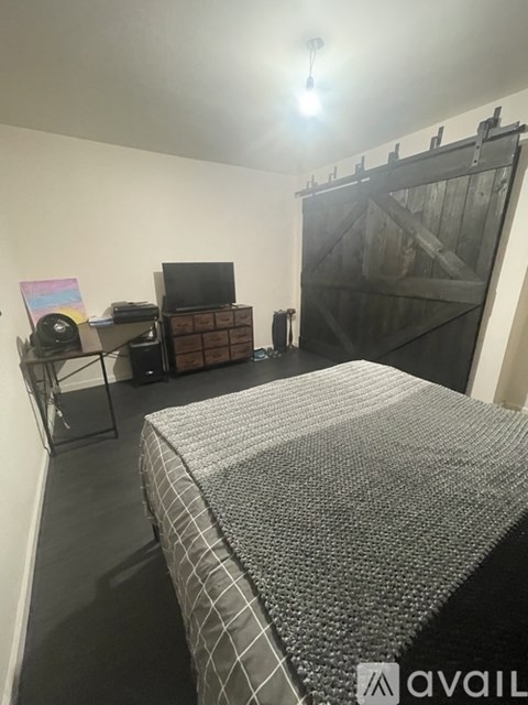 1044 East Michelle Street 3 Beds Single Family Home for Rent - Photo Gallery 8