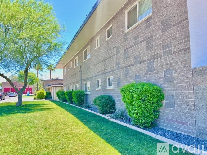 4232 N 32nd St 1 Bed Apartment for Rent - Photo Gallery 22