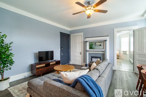 813 Hall Of Fame Drive 1 Bed Condo for Rent - Photo Gallery 6