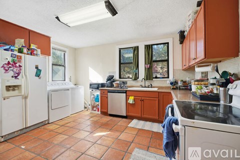 2317 18th St 2 Beds Single Family Home for Rent - Photo Gallery 5