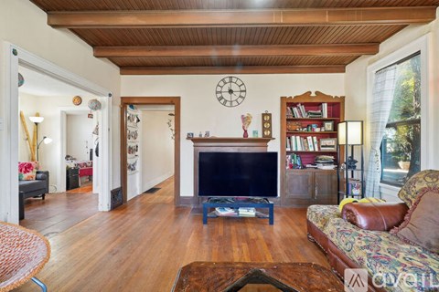 2317 18th St 2 Beds Single Family Home for Rent - Photo Gallery 10