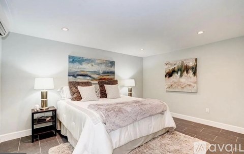 213 11th Street Northeast 4 Beds Single Family Home for Rent - Photo Gallery 17