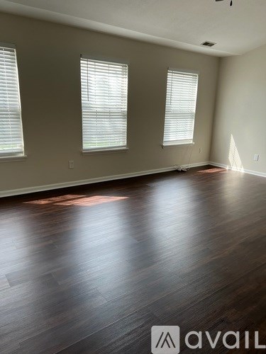 11973 Cedar Drive 3 Beds Single Family Home for Rent - Photo Gallery 3